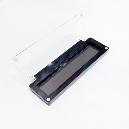 Acrylic magnetic eyeshadow palette with transparent lid and hinge