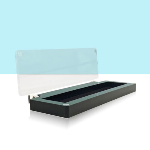 Custom Acrylic magnetic eyeshadow palette with transparent lid and hinge