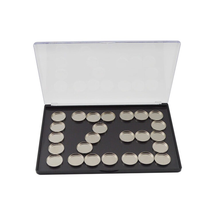 XL Magnetic Eyeshadow Case - Large Capacity Makeup Organizer for Eyeshadow, Blush & Lipstick (235*167mm)