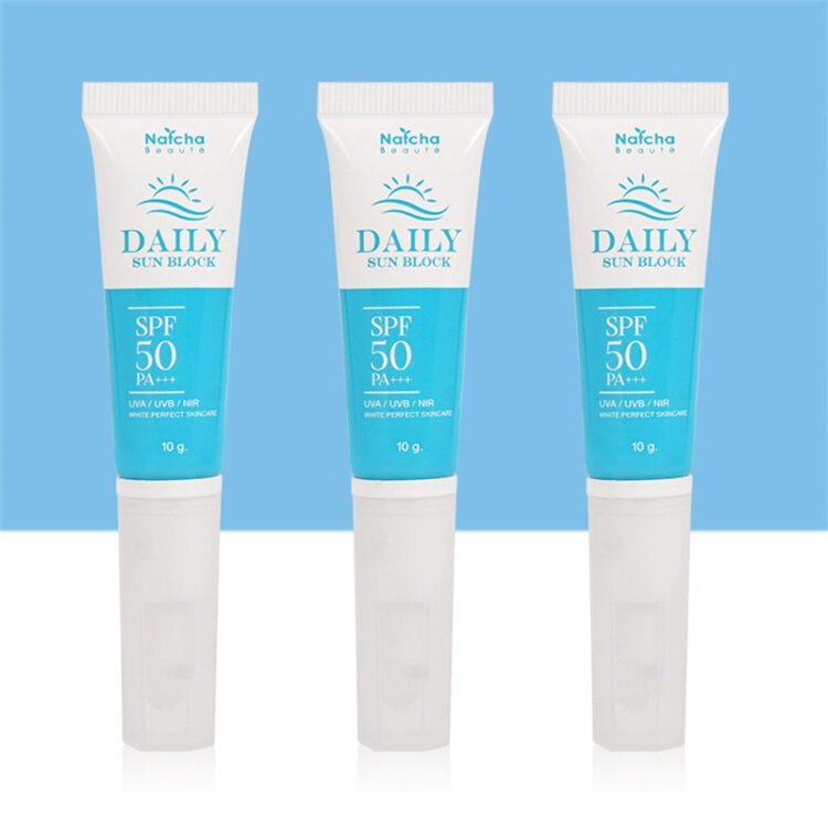 Massaging Eye Cream Tubes