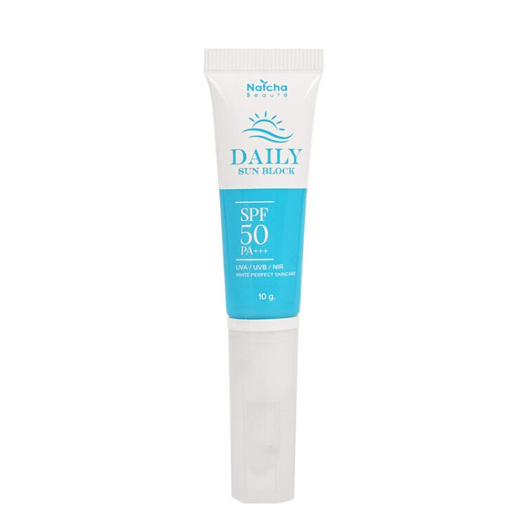 Massaging Eye Cream Tubes